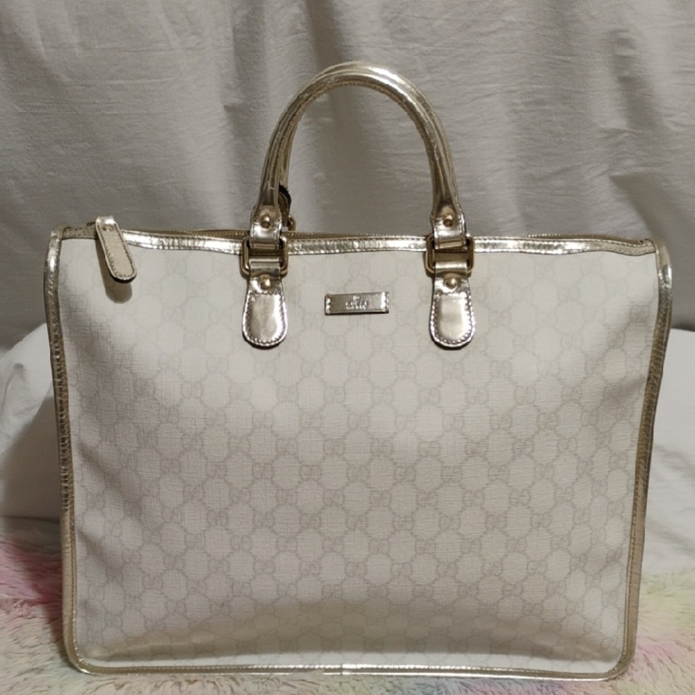 SALE! Auth Gucci GG Supreme Joy PVC Leather Metallic Silver & White Tote/Handbag